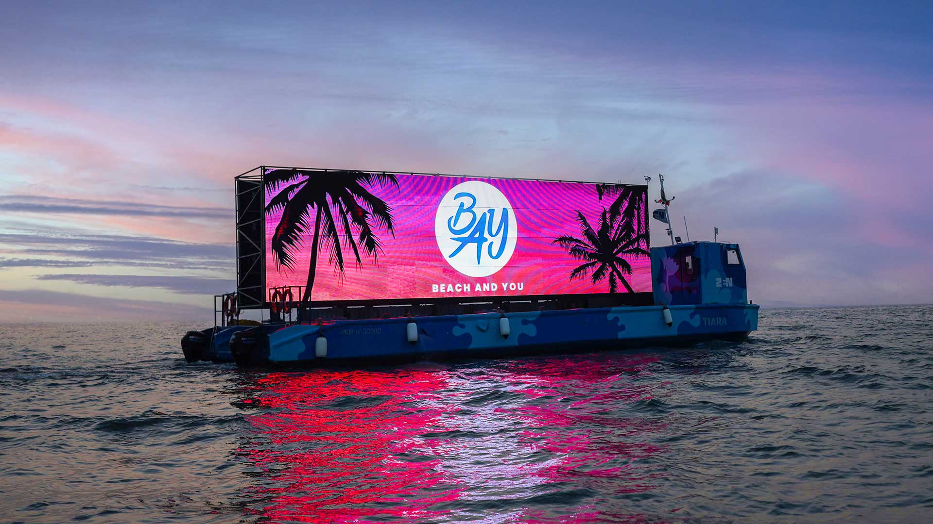 hoarding on sea water